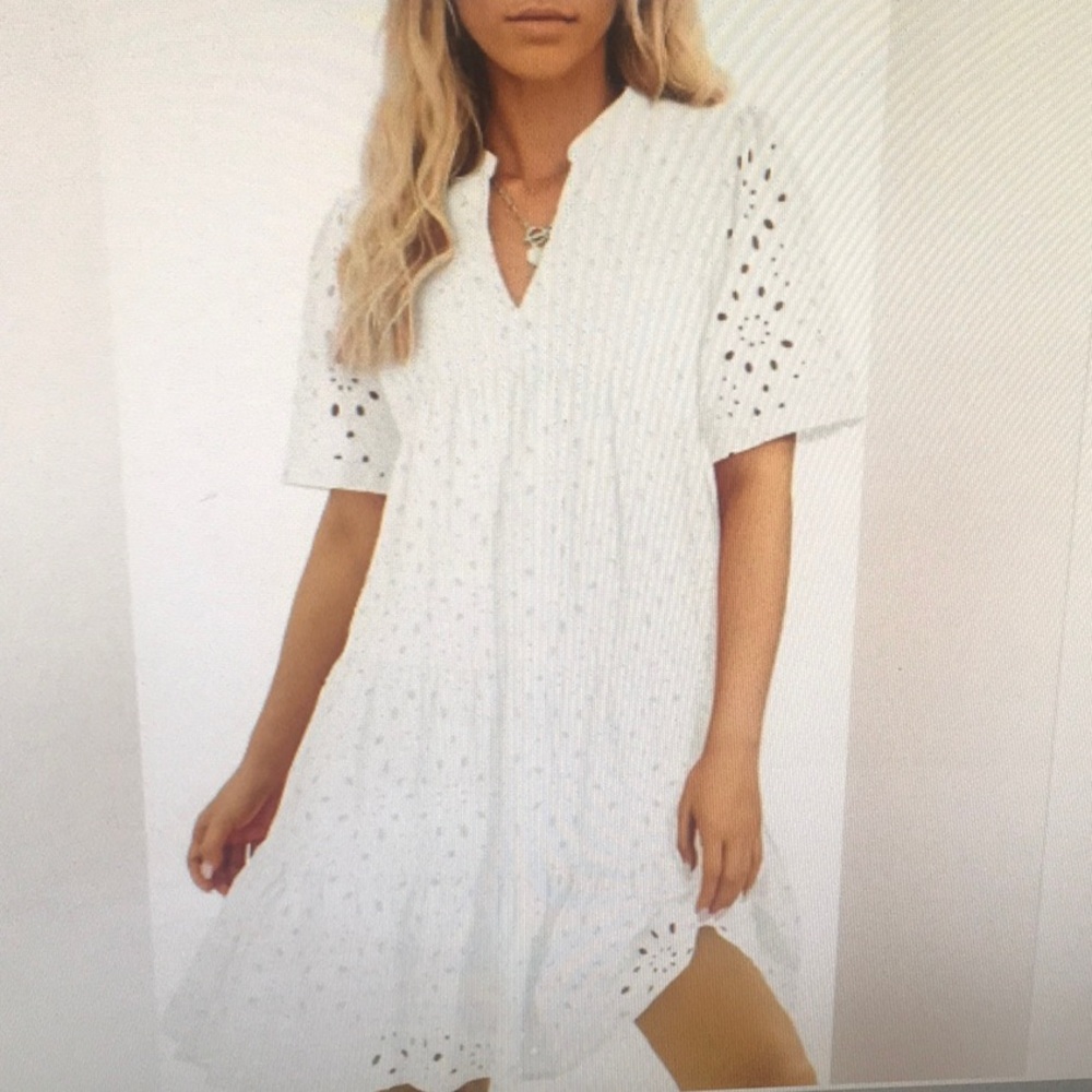 BTFBM/WHITE/EYELET V-NECK SHORT SLEEVE 3 TIERED DRESS/NEW